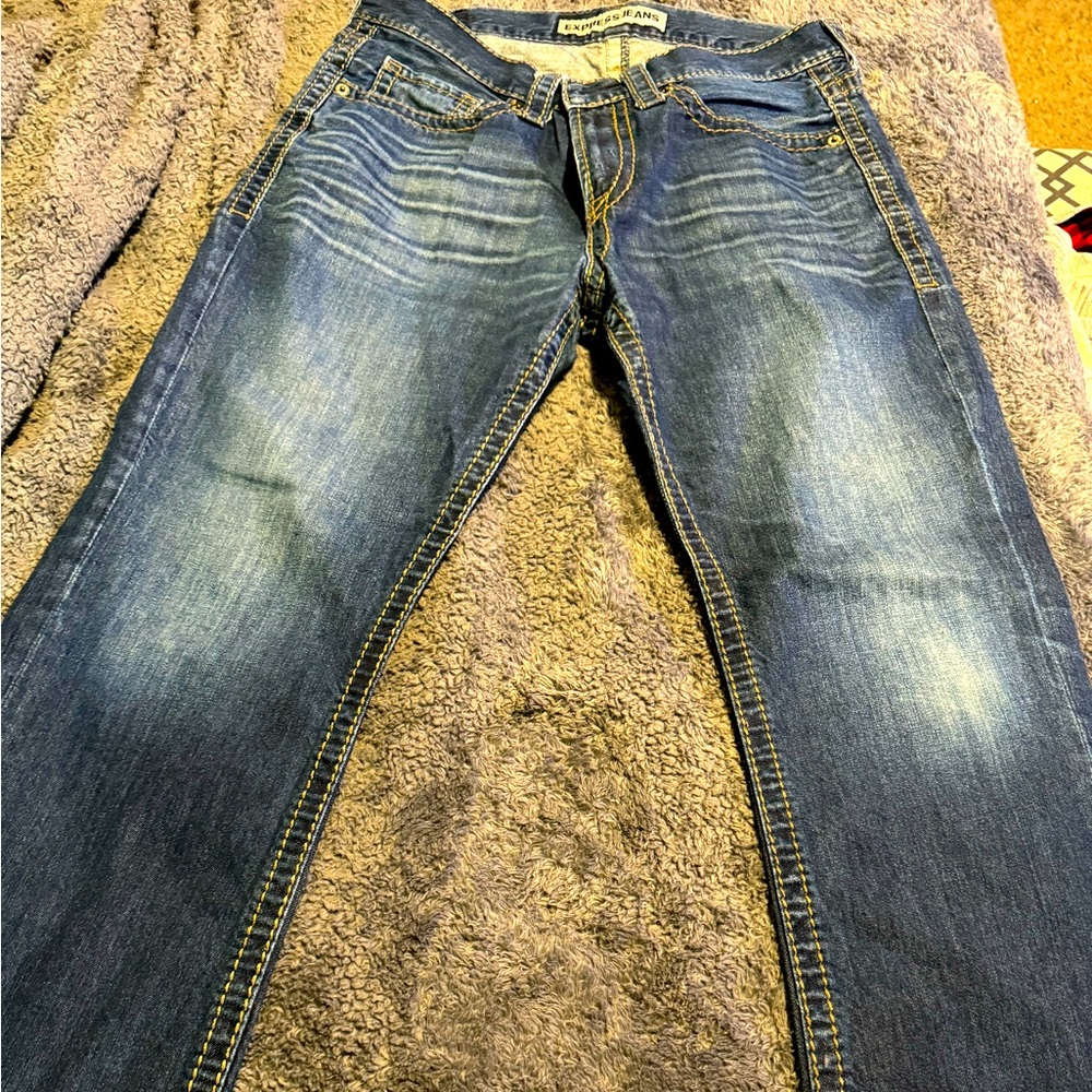 Express Kingston jeans 33x30 classic fit boot cut